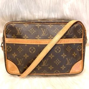 Louis Vuitton Trocadero 27 Shoulder Bag Crossbody